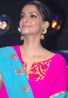 Sonam Kapoor-Indian Idol