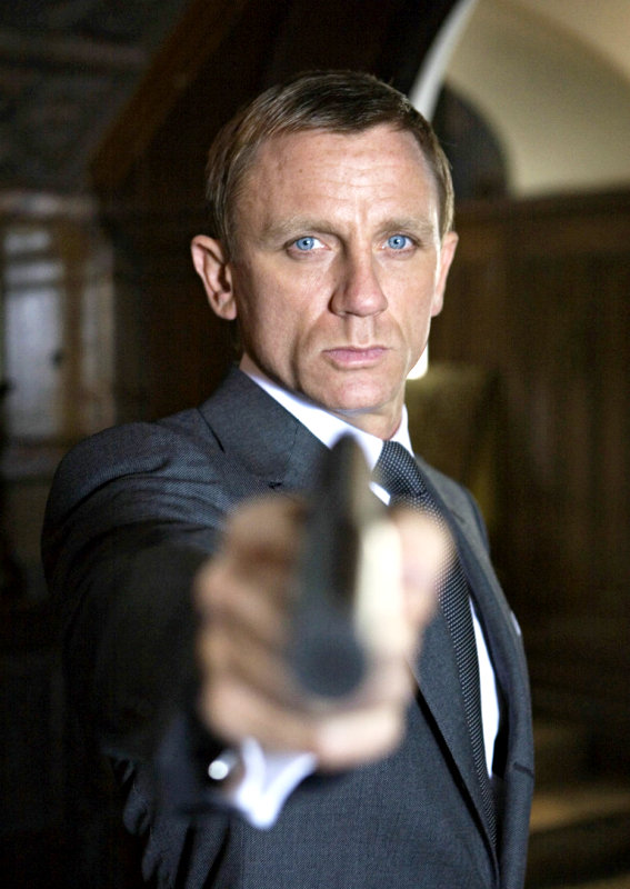 BOND 23 DELAYED INDEFINITELY
