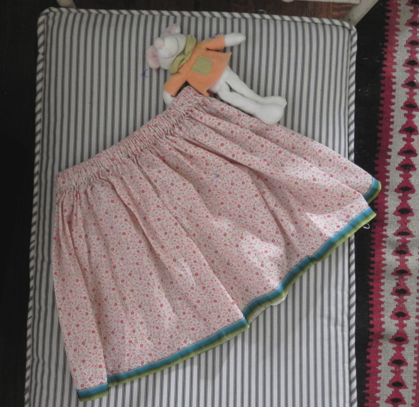 Cinderella Patch An EASY little girls Skirt using a Free Pattern from