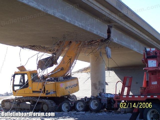 [Acidente-estranho-ponte+(1).jpg]