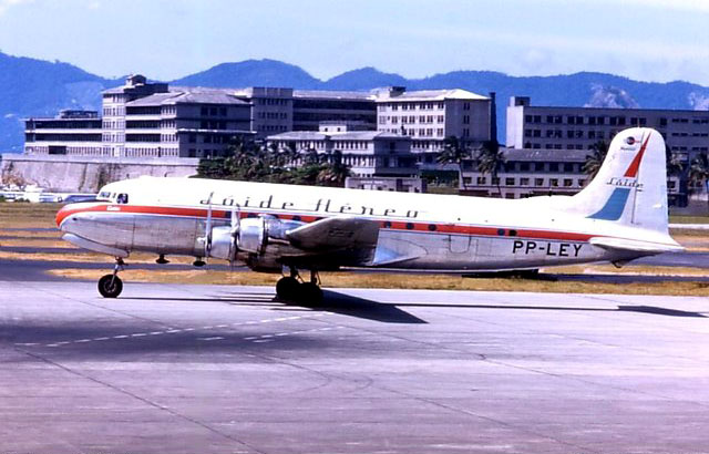 DC4 Lóide Aéreo
