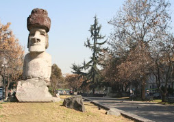 Moai, Santiago