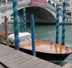 Lancha-táxi veneziana