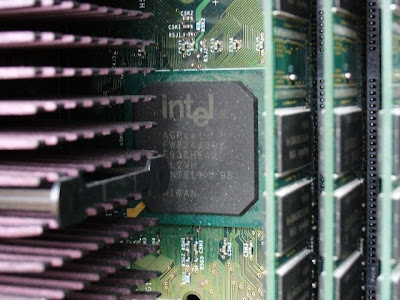 Following AMD's launch of its latest server chips last week, it's Intel's turn to be in the spotlight.