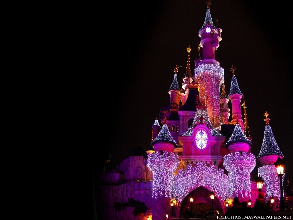 [Disney-Castle-In-Christmas-1024-768.jpg]