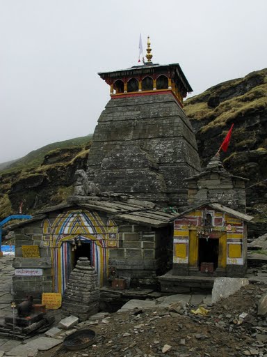 [Tunganath_Temple_1-_12_400_Ft.jpg]