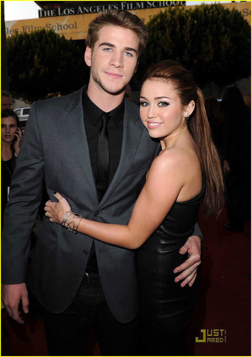 Miley cyrus and liam hemsworth dating 2014