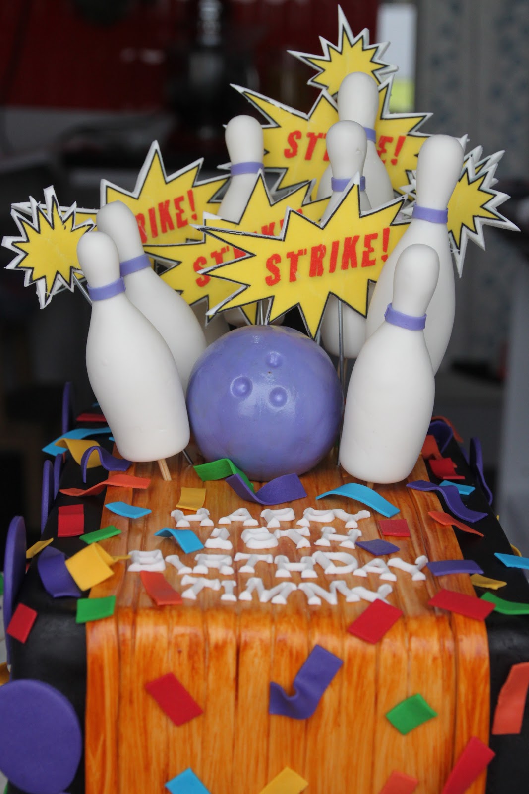 Celebrate with Cake! Bowling Theme Cake