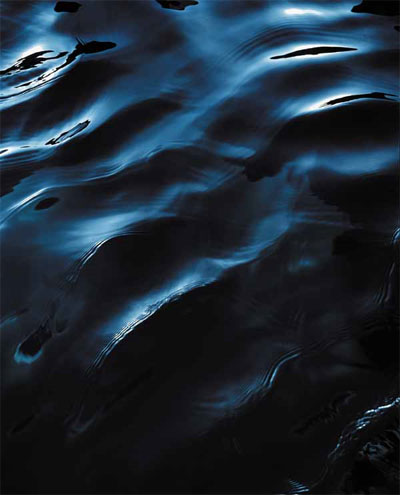 [black+water.jpg]