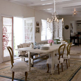 [shabby+chic+dining+table]