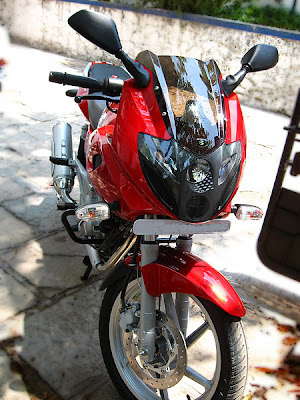 New+pulsar+220+speed+lines