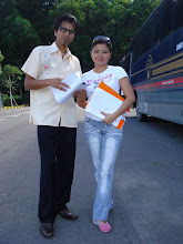 DR.Andy ngan PN.Tasia masa kat zoo lokawi Lecture yg hepi couple hihihi