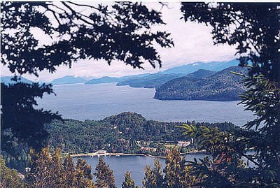 [Lago+Nahuel+Huapi+1.JPG]