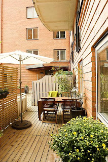 contemporary apartment wood balkoni architecture