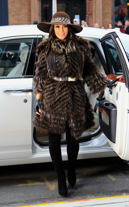 Fashion Beauty Glamour: Kim Kardashian fabulous fur