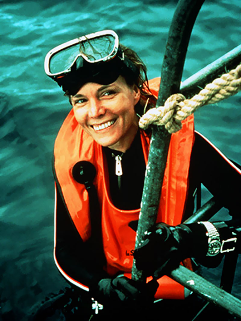 sylvia earle explorer for national geographic Sylvia a earle is a marine biologist, author, lecturer, and ocean explorer she has been a national geographic society explorer-in-residence since 1998 called “her deepness” by the new york times, earle has a bs from florida state university and a phd. sylvia earle explorer for national geographic Sylvia a earle is a marine biologist, author, lecturer, and ocean explorer she has been a national geographic society explorer-in-residence since 1998 called “her deepness” by the new york times, earle has a bs from florida state university and a phd.