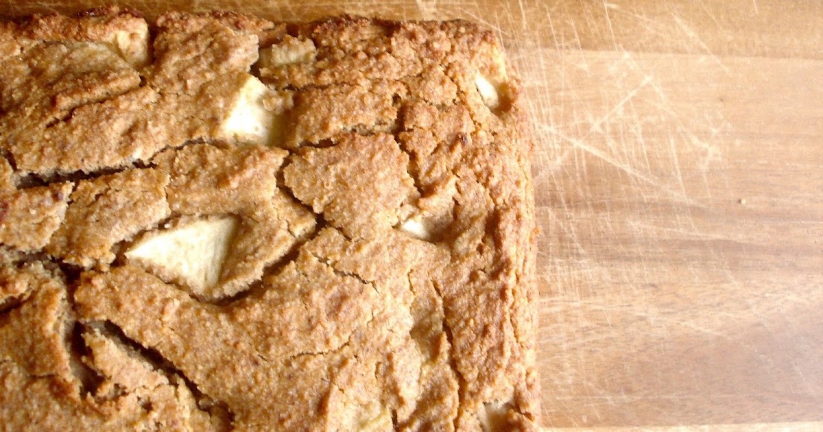 SketchFree Eating Quinoa AppleCinnamon Breakfast Cake (Vegan, GF)