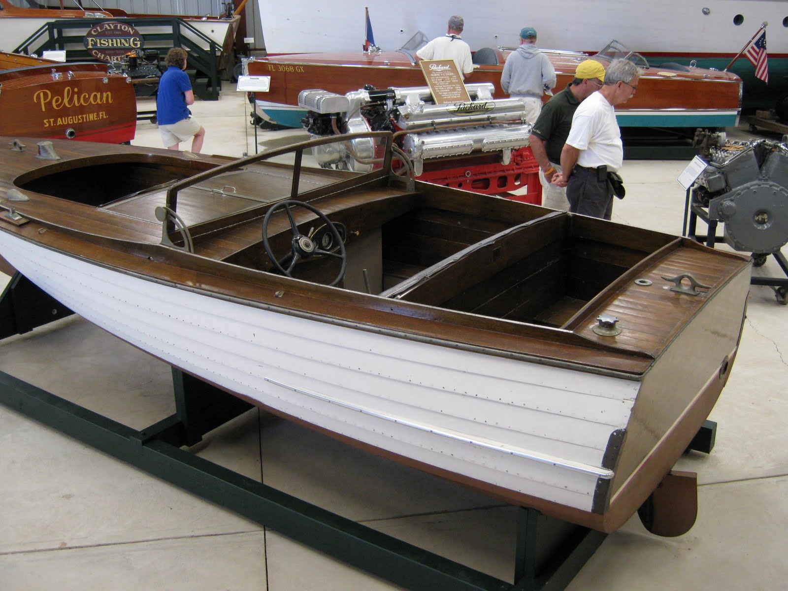 2010 Clayton Boat Show Sunday Morning Housekeeping Classic Boats