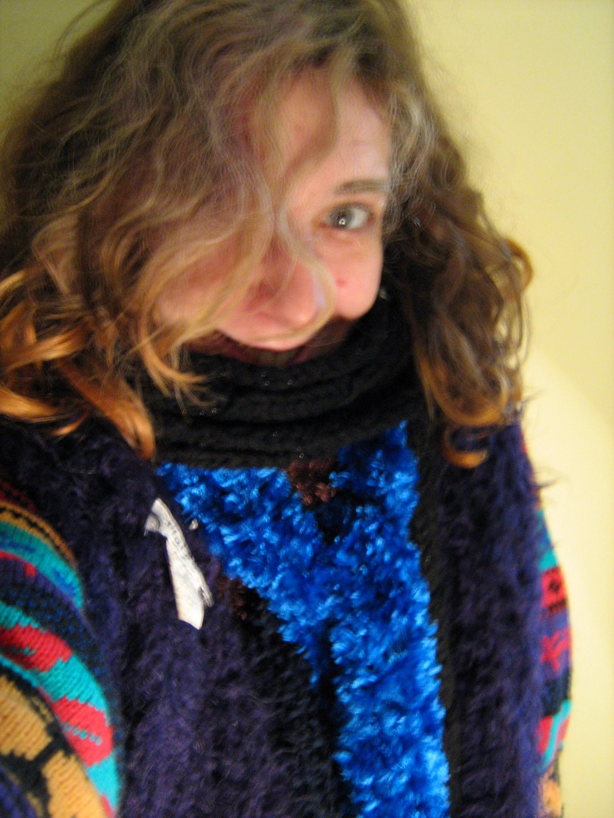 [SCARVES!+blog9.jpg]
