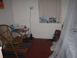 [Tulasidalam_ma_chambre.JPG]