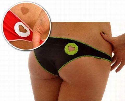 biquini tatuagem coração