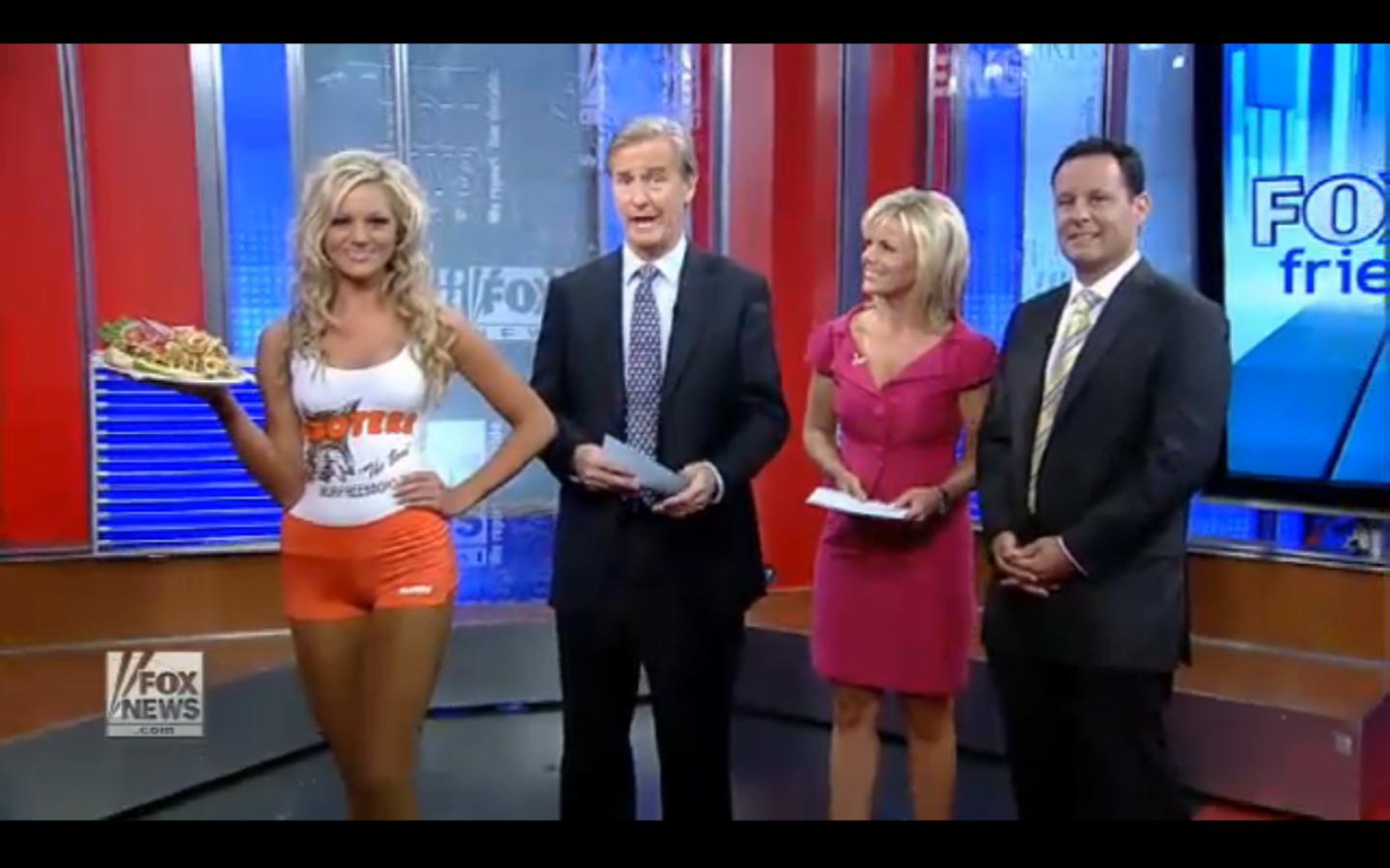 Fox news babe legs upskirt