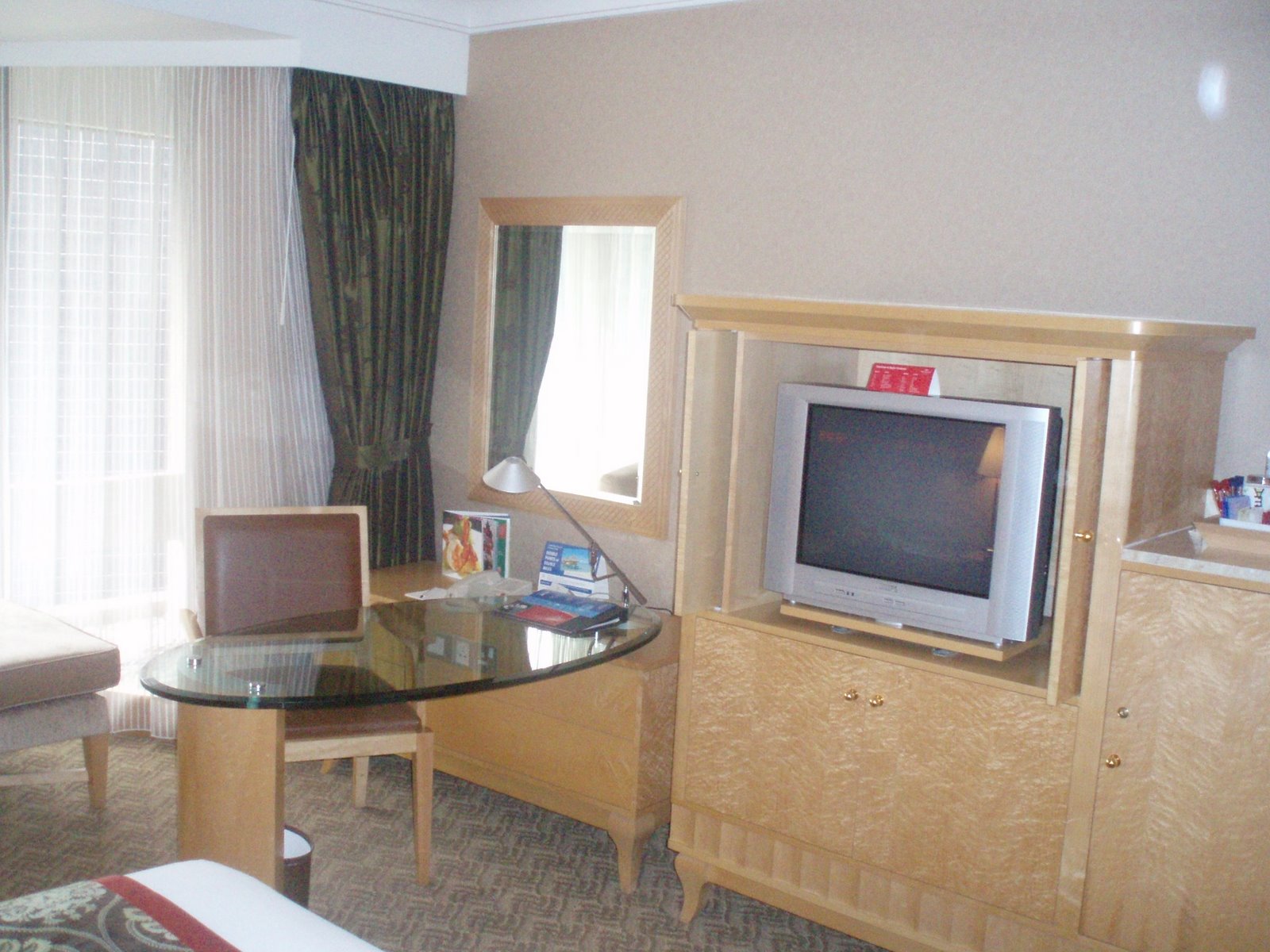 [PC031500.JPG]