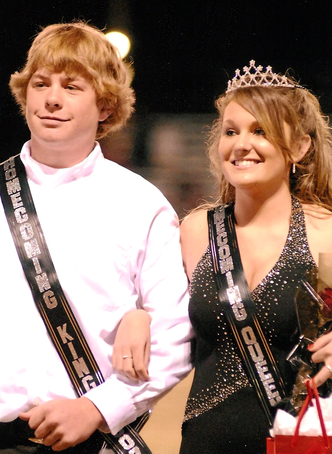 [CLAY+AND+SARAH+WOOD+HOMECOMING+KING+AND+QUEEN+11+07.jpg]