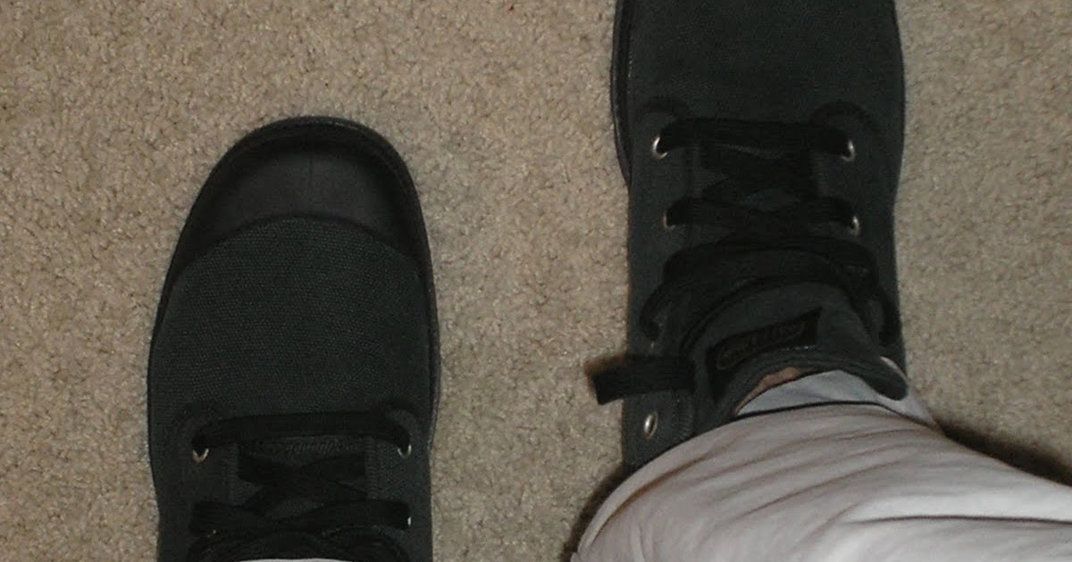 Sartorially Inclined "What's In My Closet" Knocking Boots