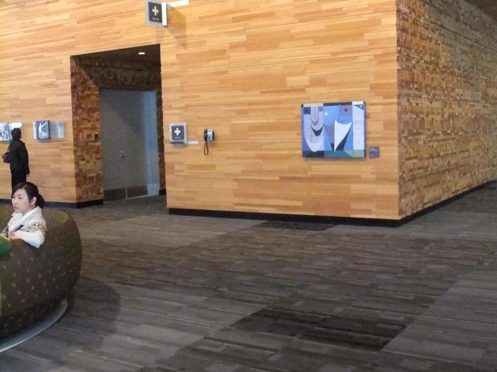Wood+lobby