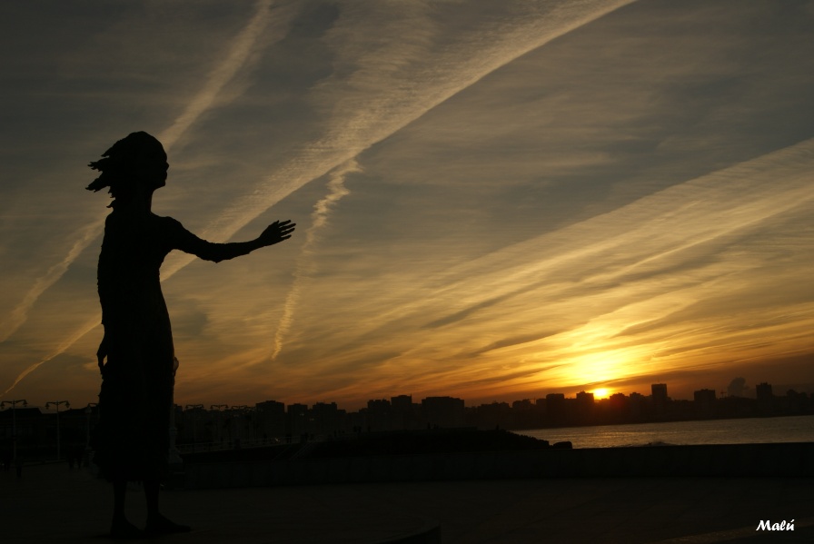 sungazing practica de mirar al sol. sungazing practica de mirar al sol.