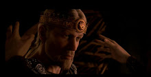 Beowulf coronado como nuevo Rey