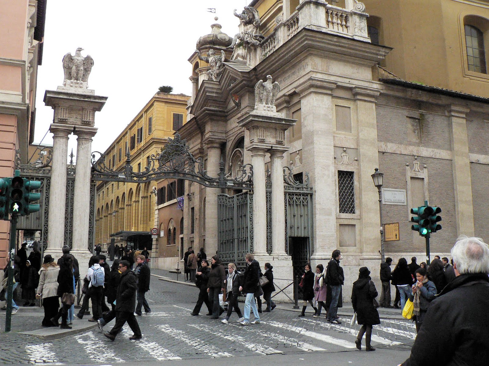 vatican gate