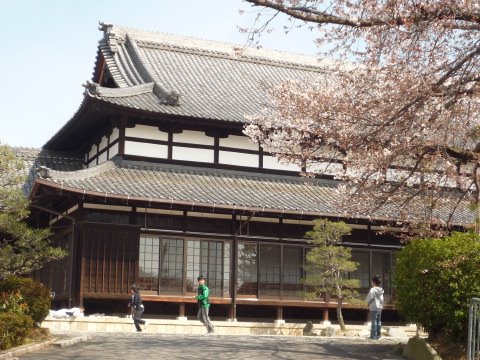 [P1060355.JPG]