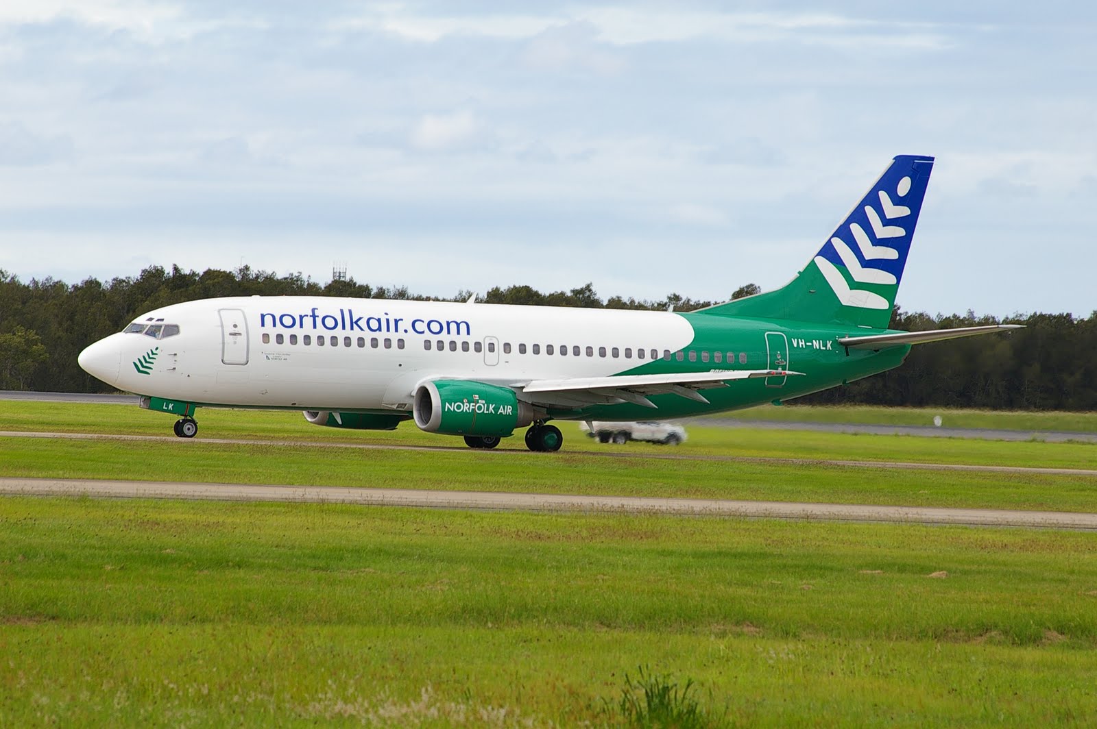 South East QLD Aviation News. Norfolk Air 733 at BNE