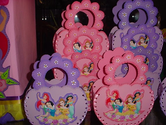 COMO HACER FOFULAPIZ BLANCANIEVES DE DISNEY EN FOAMY PARTE