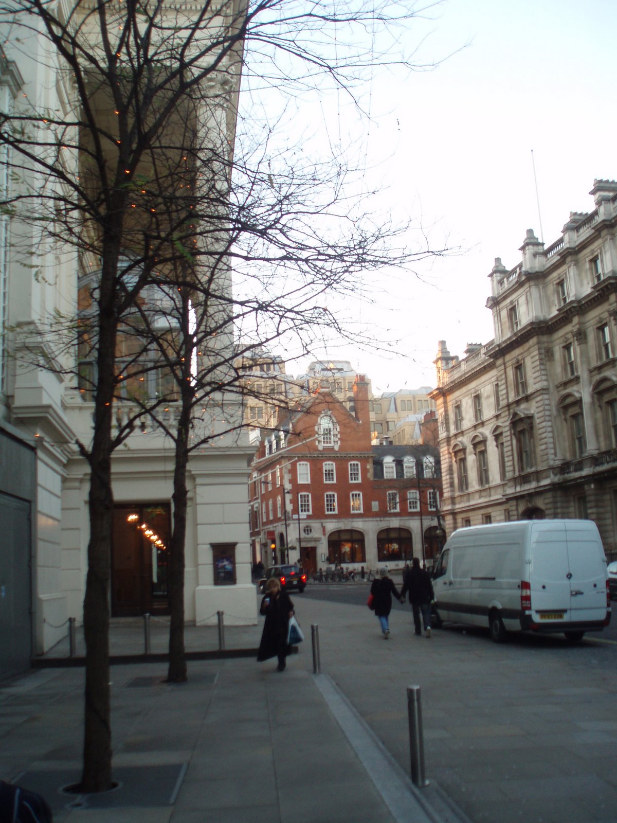 [PC121713.JPG]