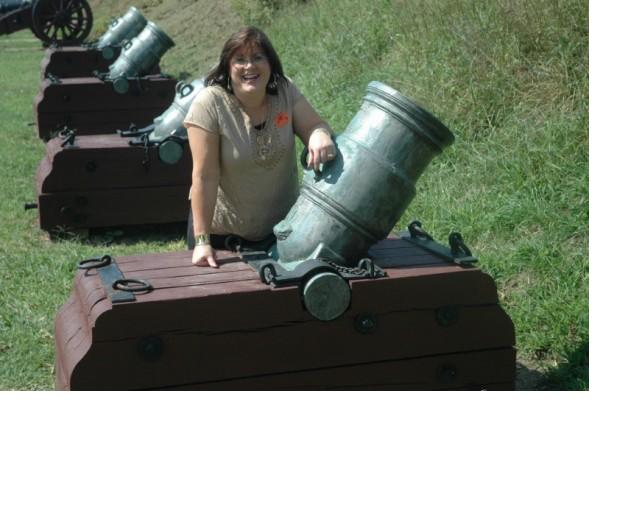 [laurie+and+cannon+jpeg.JPG]