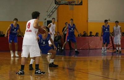 armani junior milano