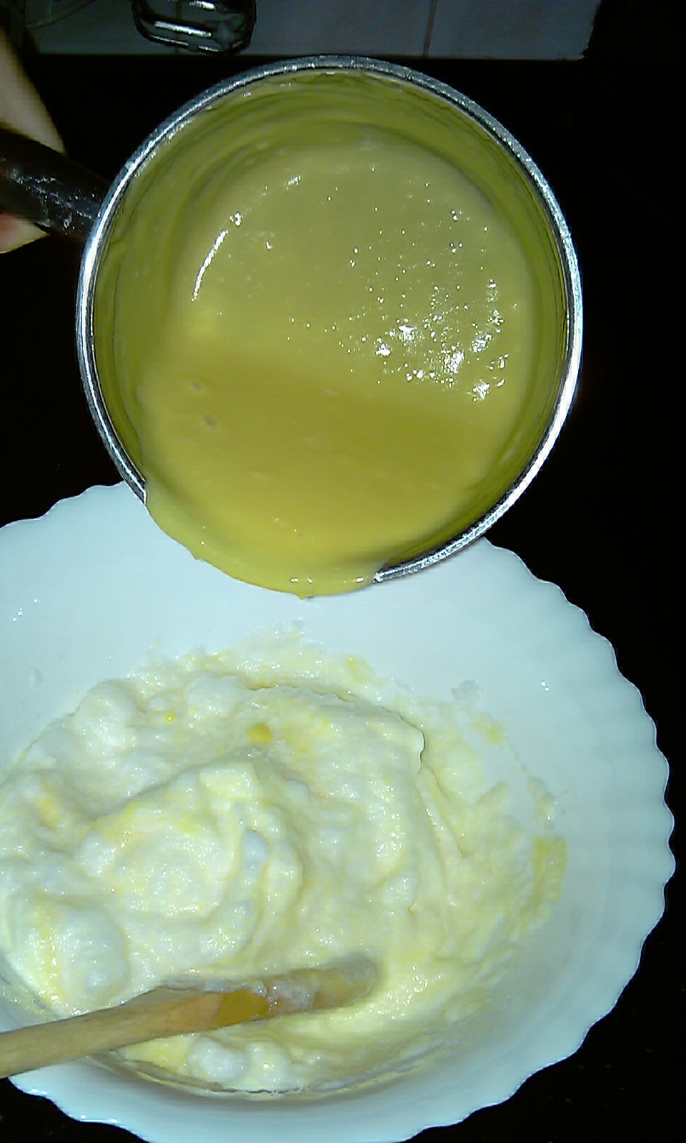 Food Gastronomy Plain Souffle (Whisking Method)