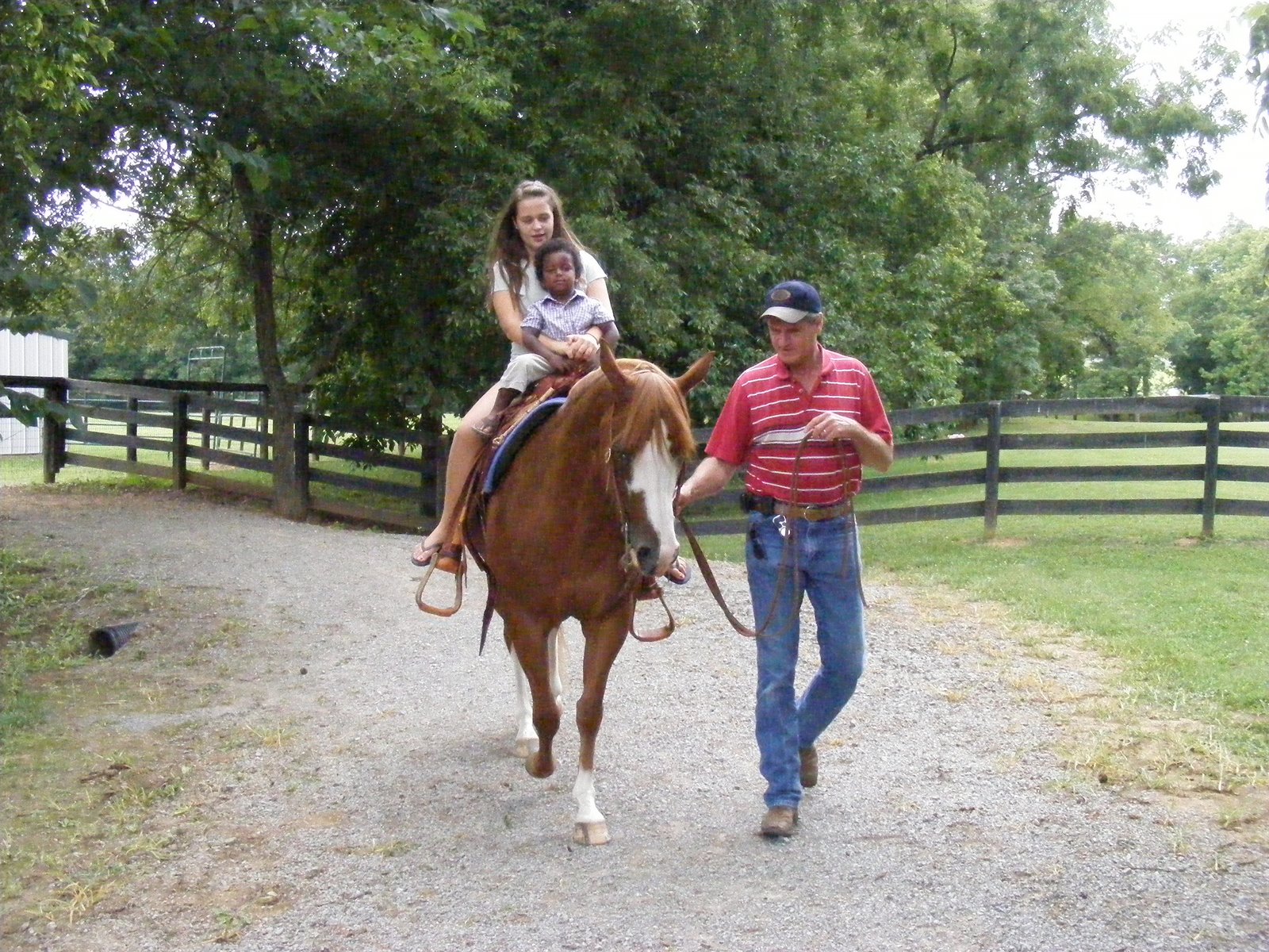 [hannah+gabe+riding]