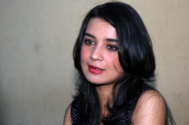 Shireen Sungkar - Photo Colection