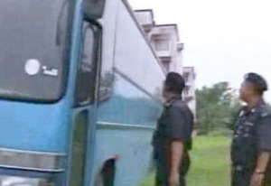 [1Bus_resize.jpg]