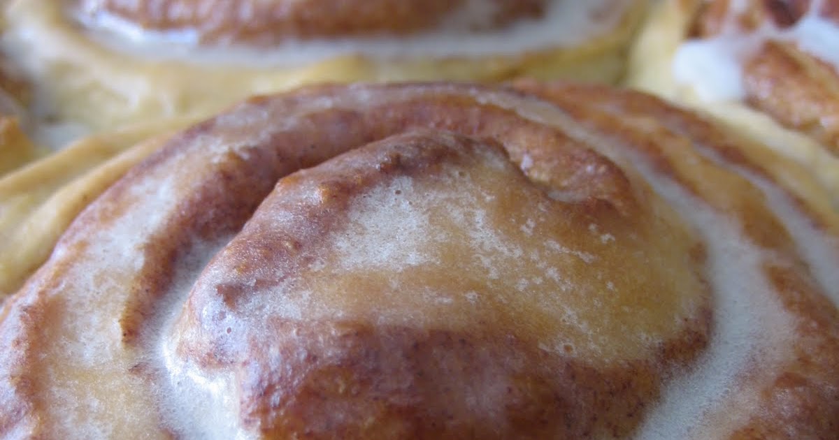 cocino y disfruto CINNAMON ROLLS (CARACOLAS DE CANELA)