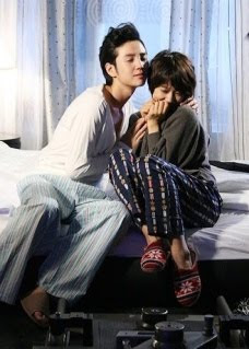 foto gambar pemain he is beautiful