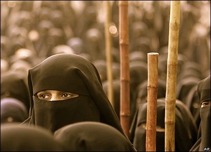 [burqa.jpg]
