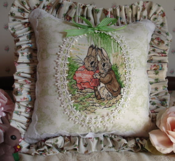 Cuscino inglese beatrix potter :)