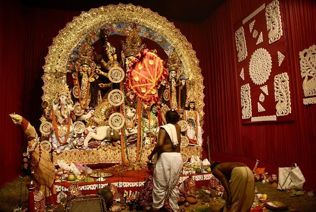 Sandhi Pujo | Durga Puja 2009