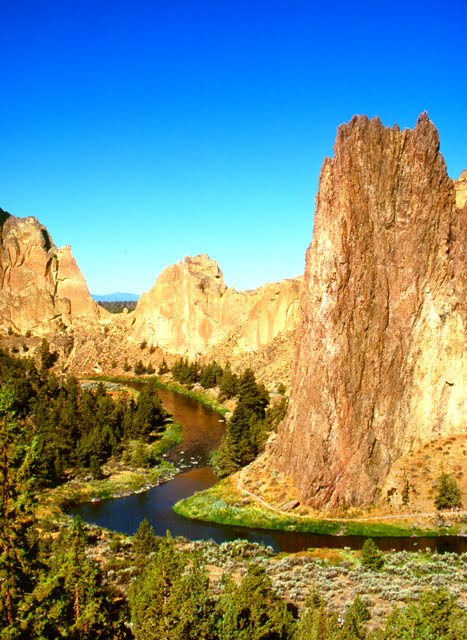Smith Rock, Crooked River