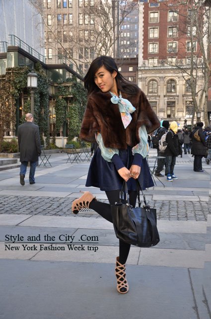 [DSC_0390 sex and the city girl new york fashion week.jpg]